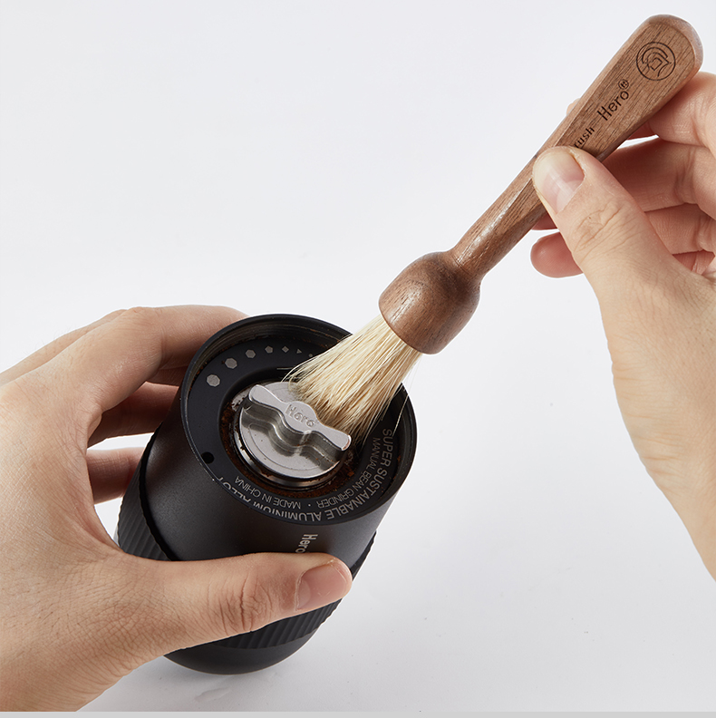 Brush (9) Brush (9)
